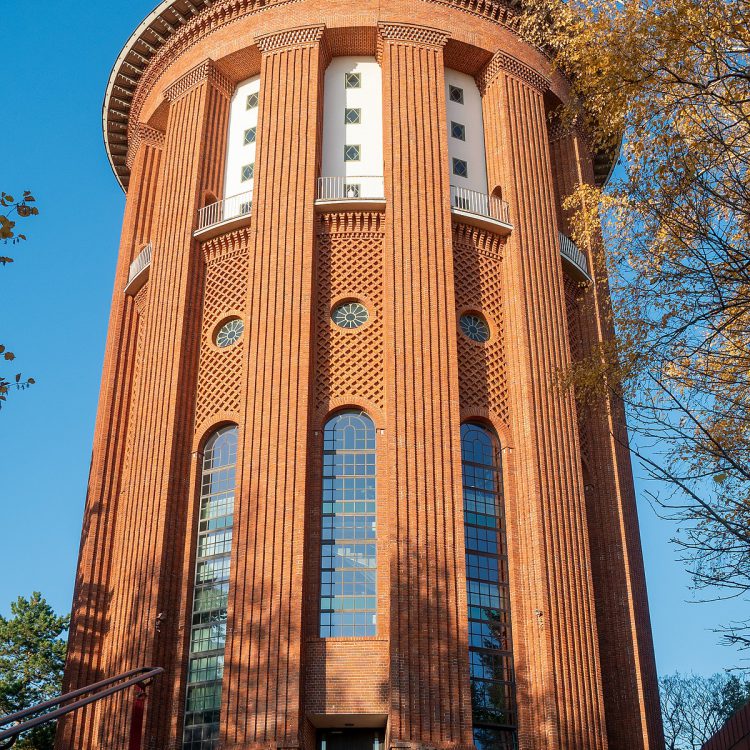 Friedhof Bergstraße, Wasserturm
