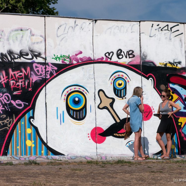 Murals auf der ehemaligen Berliner Mauer
