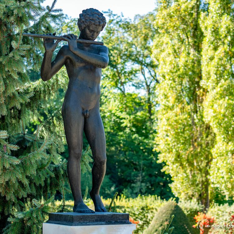 Skulptur im Botanischen Garten Berlin